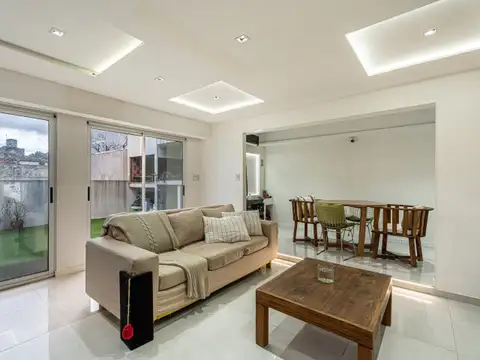 Depto Tipo Casa en Venta de 6 ambientes