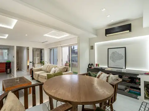 Depto Tipo Casa en Venta de 5 dormitorios