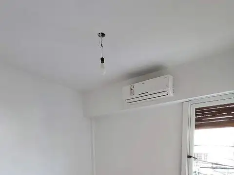 Departamento en Alquiler en Parque Patricios, $ 800.000