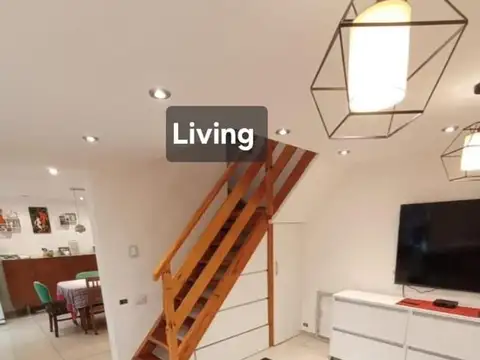 Depto Tipo Casa en Venta de 4 ambientes