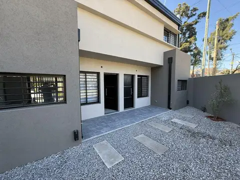 Departamento en Alquiler en Pilar, $ 700.000