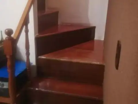 Departamento 5 ambientes con 2 baños