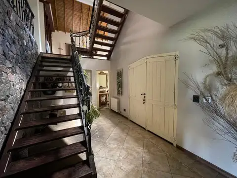Casa en Alquiler de 3 dormitorios