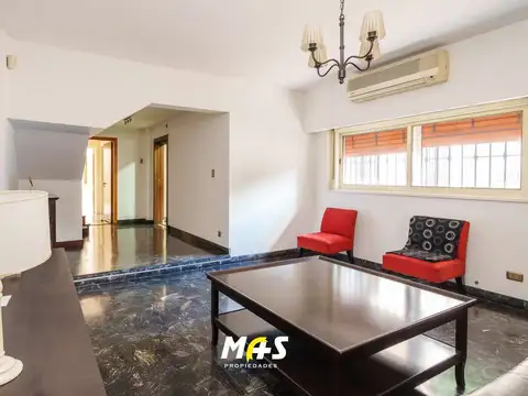 Casa en Venta en Villa del Parque, USD 349.900