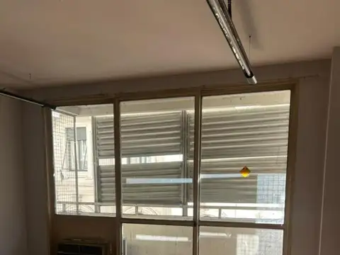 Oficina zona centro (con posibilidad de cochera)