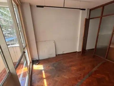 Oficina en Venta al Oeste