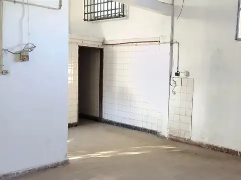 Local en Venta 37 años
