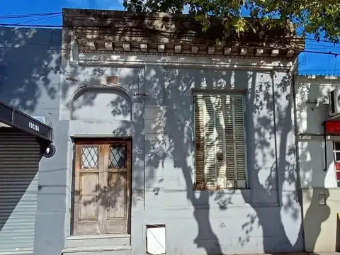Casa de 4 ambientes en La Plata