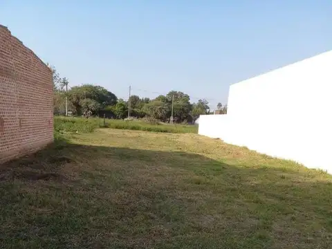 Terreno amplias dimensiones - Esperanza