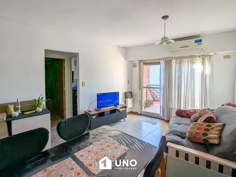 Rodríguez y Mendoza - Dpto de 1 Dormitorio.