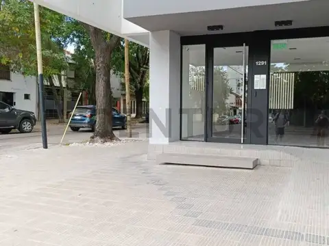 25 y 59 1200, Piso 0