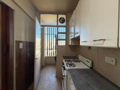 Departamento en Alquiler en Santos Lugares, $ 600.000