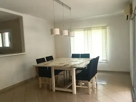 Casa en Venta en Valle Claro, USD 350.000