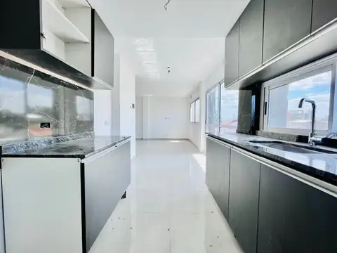 Departamento 3 ambientes con 2 baños