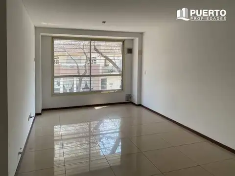 Juan Manuel De Rosas 2000, Piso 01