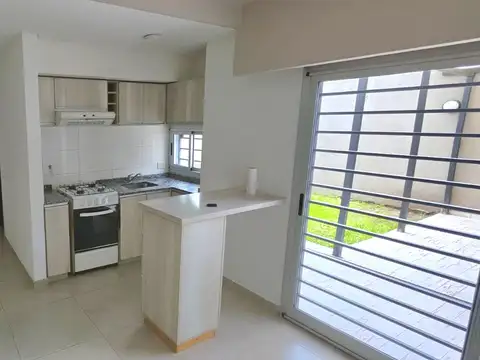 Curapaligüe 1500, Piso PB