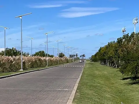 Venta de Terreno a la Laguna - PUEBLOS DEL PLATA