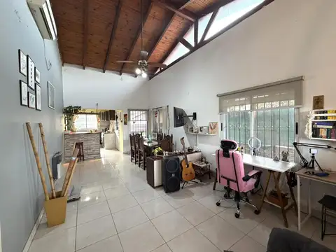 Casa en Venta en Roldan, San Lorenzo