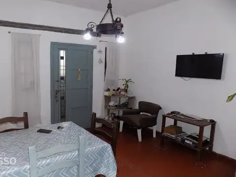 Casa en Venta en Villa Santos Tesei, USD 135.000