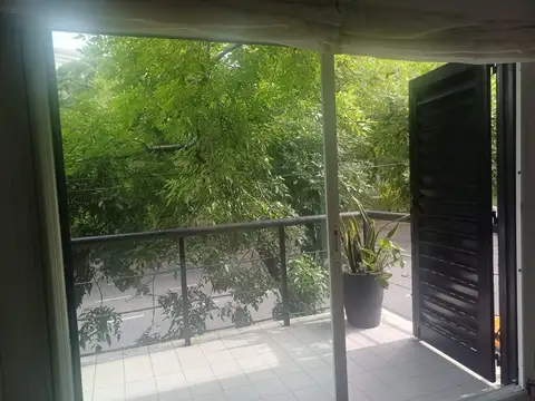 VENTA MONOAMBIENTE AMPLIO CON BALCON TERRAZA