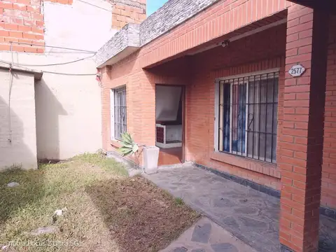 ALQUILER CASA 3 AMBIENTES - LOS POLVORINES