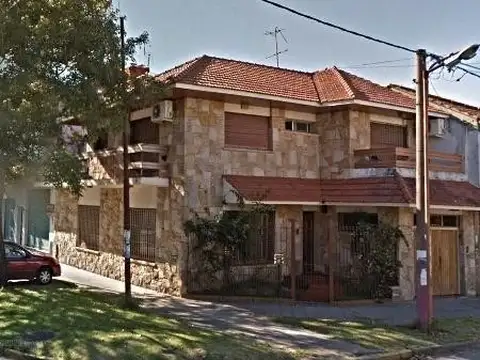 Casa  en Venta ubicado en Quilmes Oeste, Quilmes, G.B.A. Zona Sur - SVN0400_LP584187_1