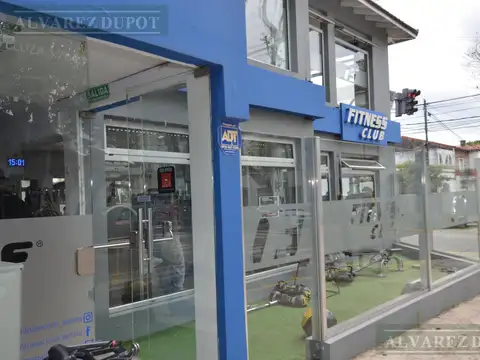 Olivos,Oportunidad Única! Venta de Local Comercial  en Esquina. Inmejorable Visibilidad
