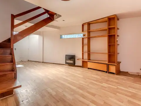 Depto Tipo Casa en Venta de 3 ambientes