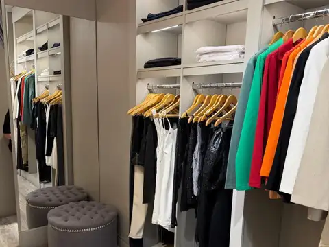 Avenida Olazábal e/ Pacheco y Avenida Triuvirato