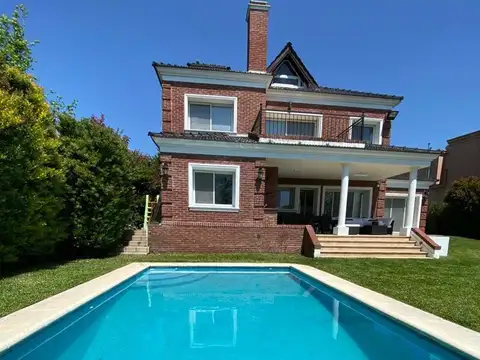 Casa alquiler anual Las Glorietas Nordelta Tigre