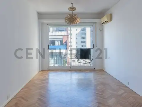 Avenida Rivadavia 5400, Piso 0