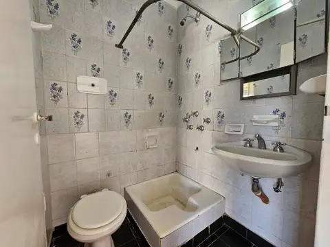 MONOAMBIENTE EN ALQUILER COLEGIALES