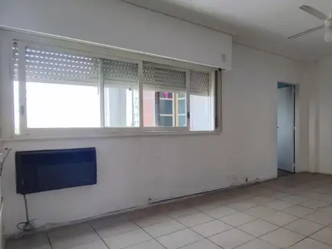OPORTUNIDAD! Depto 2 ambientes - Quilmes Centro