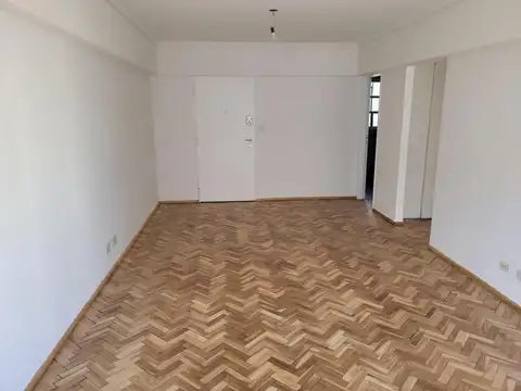 Departamento 2 Ambientes 60 m² Al Frente con balcón