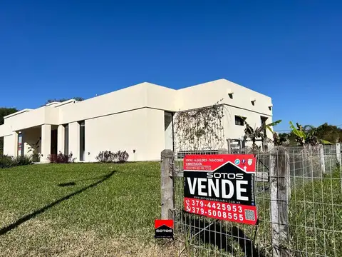 Casa 3 ambientes con 2 baños
