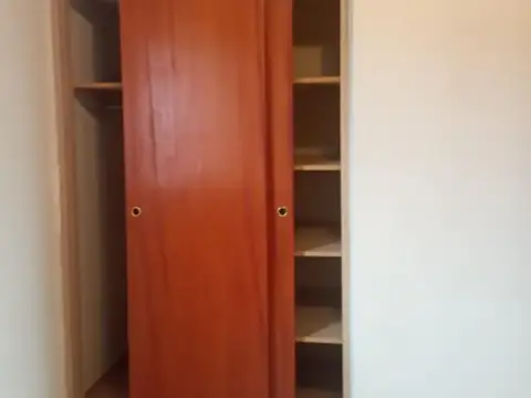 DÚPLEX DE 2 DORMITORIOS CON COCHERA