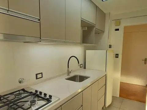 Alquiler 2 Ambientes Recién Remodelado Zona Hospital de Clínicas