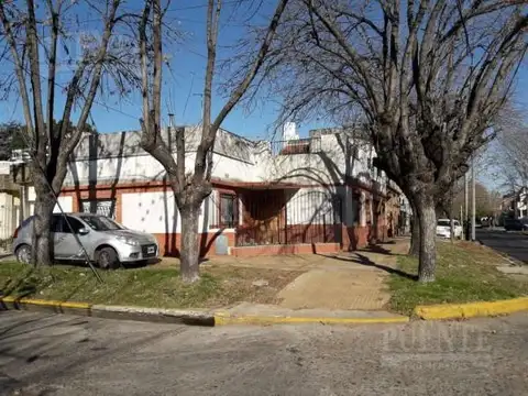 Casa en Lomas de Zamora Este