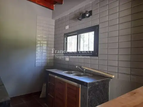 Casa 3 ambientes con 2 baños