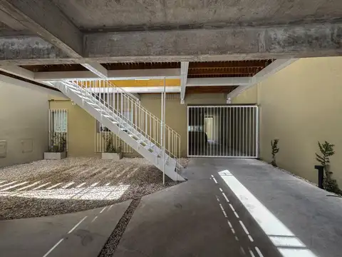 Depto Tipo Casa en Venta en Villa Primera, USD 75.000