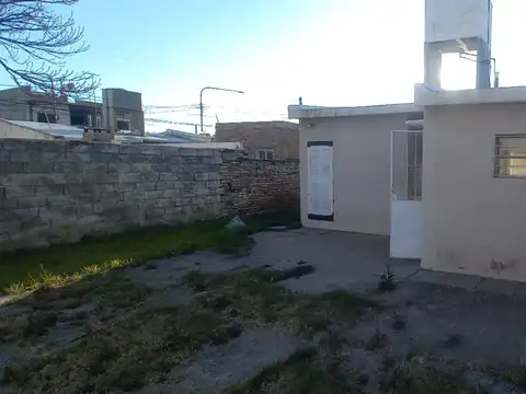CASA EN VENTA - SAN LUIS  - EXCELENTE OPORTUNIDAD