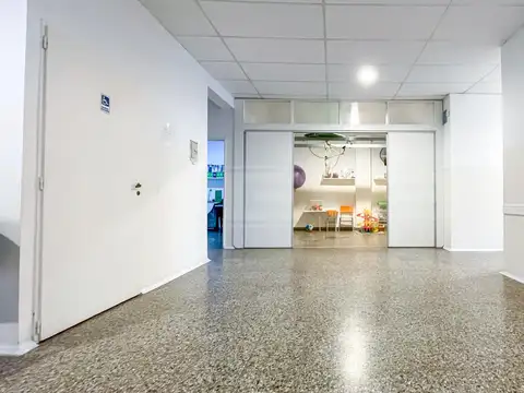Local en Venta 57 años