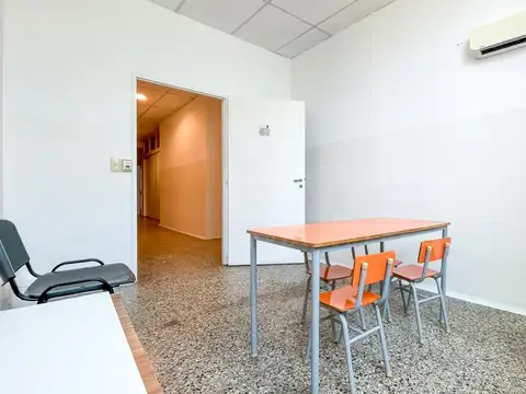 Local en Venta en Olivos Maipu/Uzal, USD 470.000