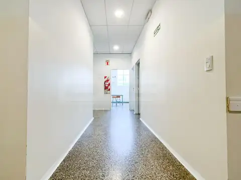 Local Comercial Venta -  Olivos-Maipu/Uzal