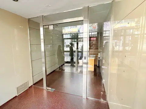 VENTA DEPTO 3 AMBIENTES CON BALCÓN - A REFACCIONAR – BALVANERA – AV. CORRIENTES Y AV. PUEYRREDÓN