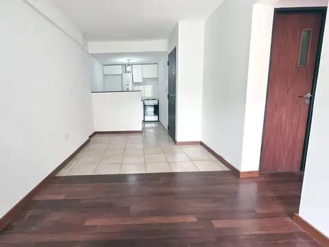 Primero de Mayo al 1600