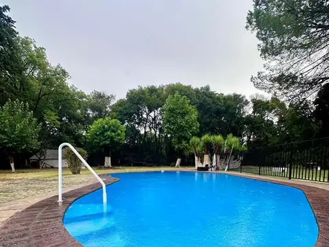 Casa Quinta  en Venta en La Reja Grande, La Reja, Moreno