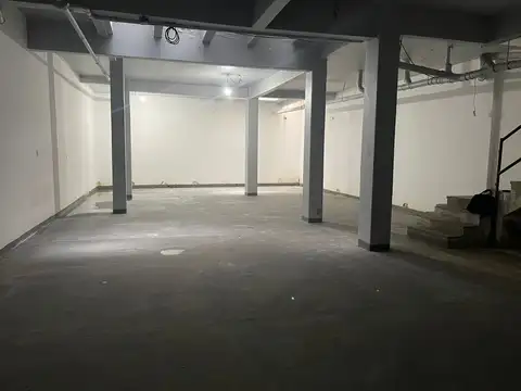 Galpon en Venta en Parque Avellaneda, USD 94.000
