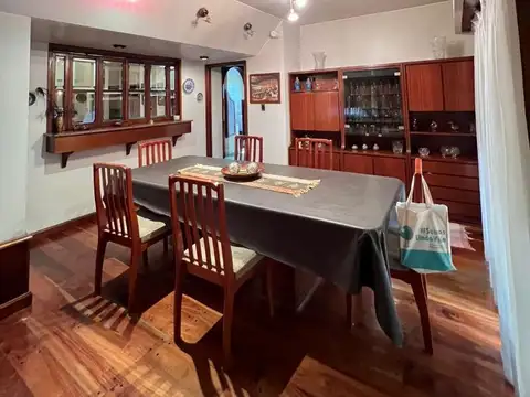 Casa en Venta de 5 dormitorios