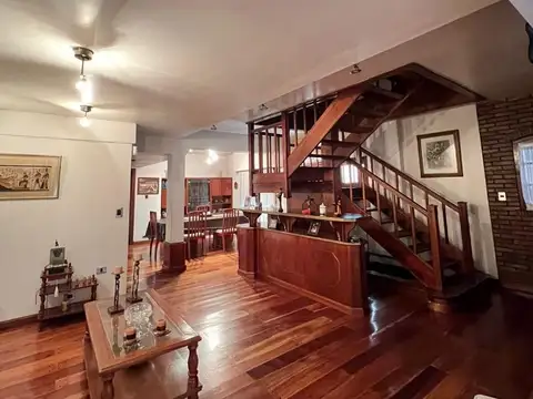 Casa en Venta de 5 dormitorios